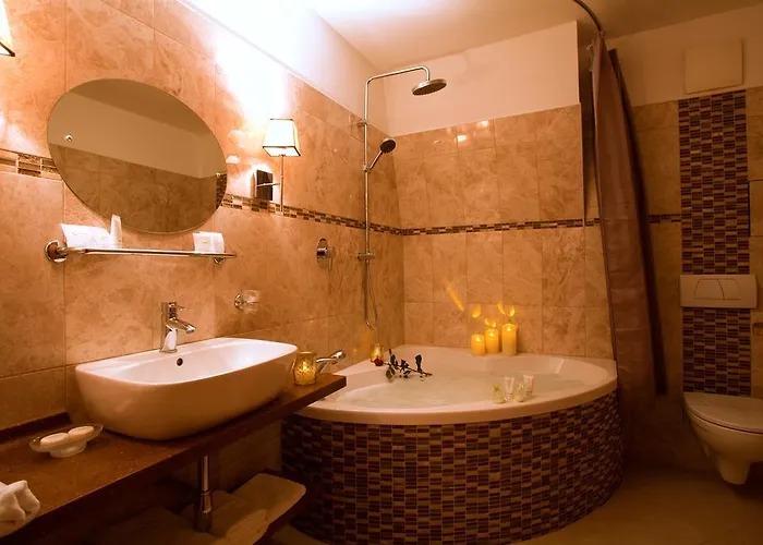 Ambiente Wellness & 4*
