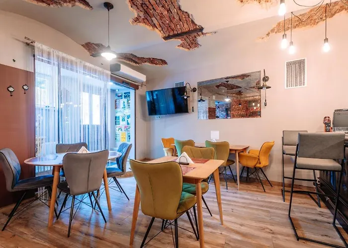מלון Ambiente Wellness &