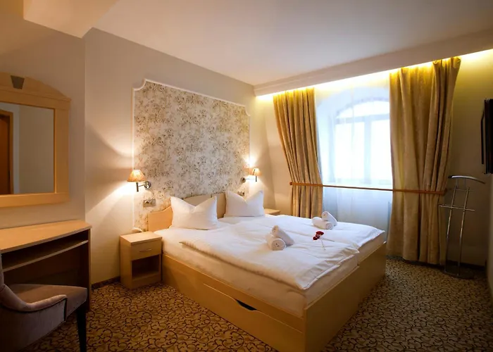 מלון Ambiente Wellness & 4*