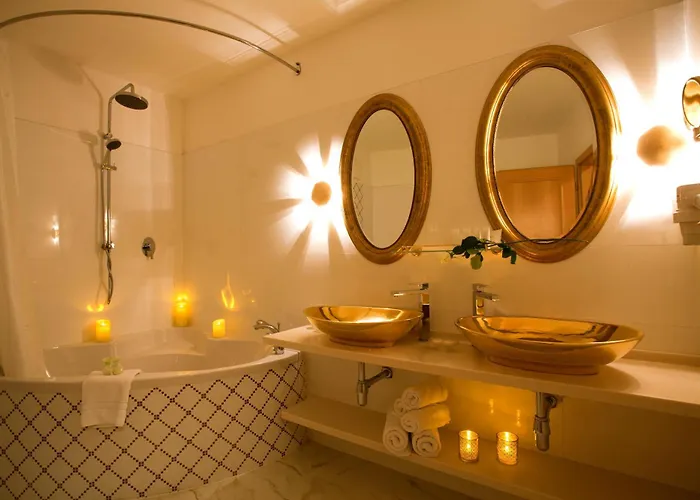 Ambiente Wellness & מלון 4*