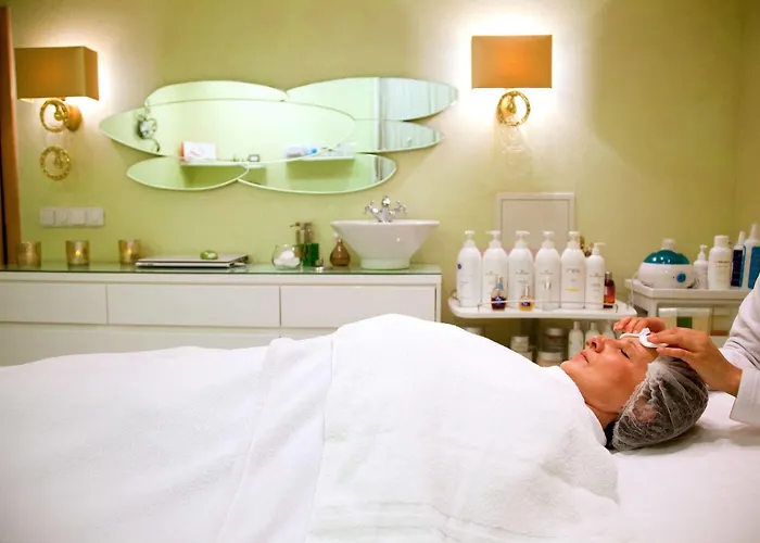 Ambiente Wellness & 4* קרלובי וארי