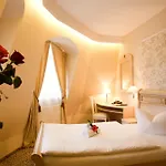 Ξενοδοχείο Ambiente Wellness & 4*