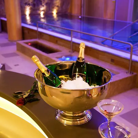 ホテル Ambiente Wellness & 4*