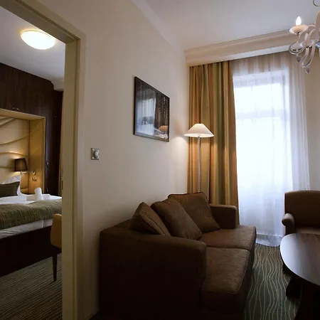 Hotel Ambiente Wellness & KLV